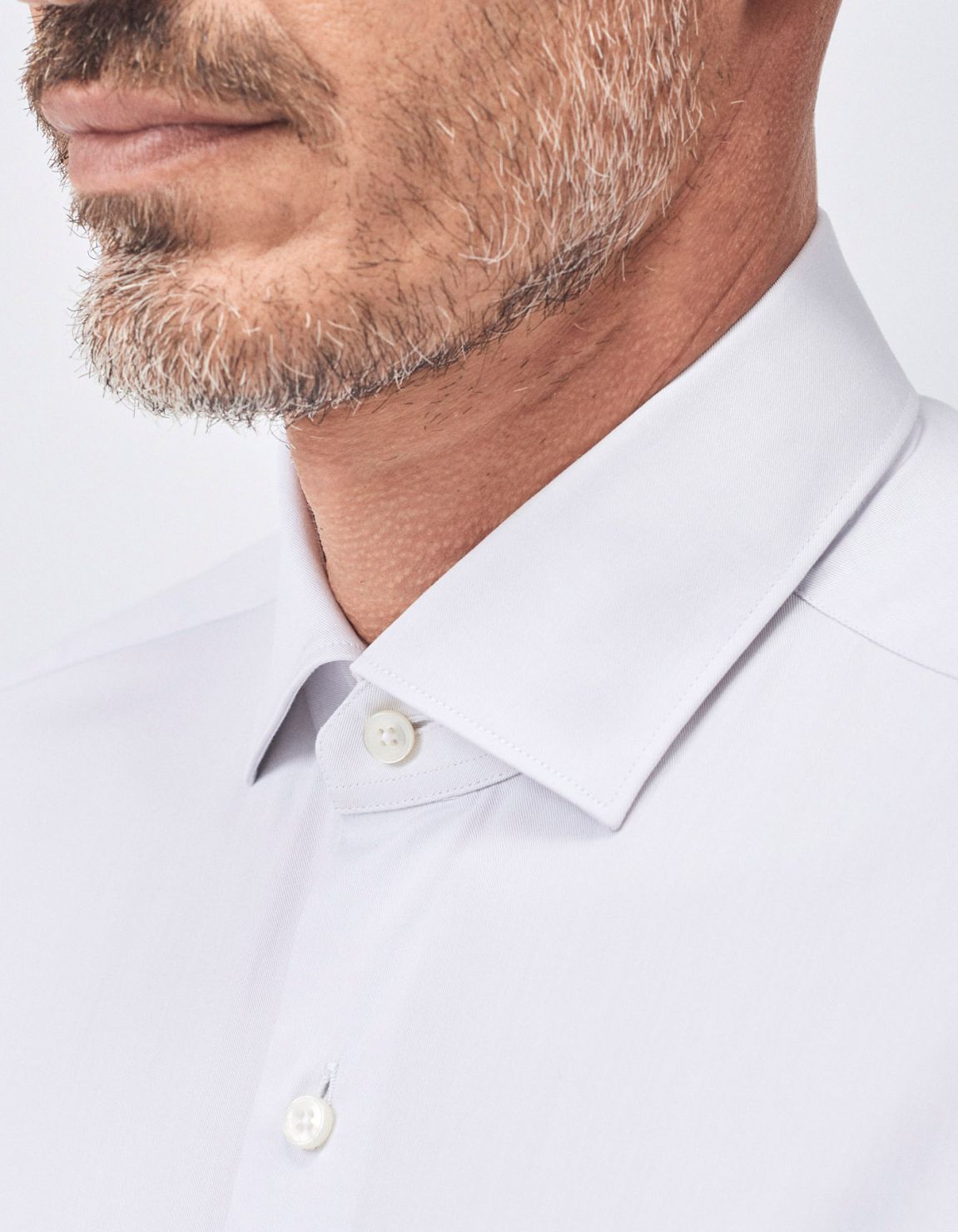 Camisa Cuello francés pequeño Gris claro Sarga Liso Tailor Custom Fit 3