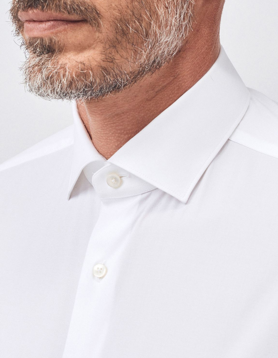 Camisa Cuello francés pequeño Blanco Tela Liso Tailor Custom Fit 3