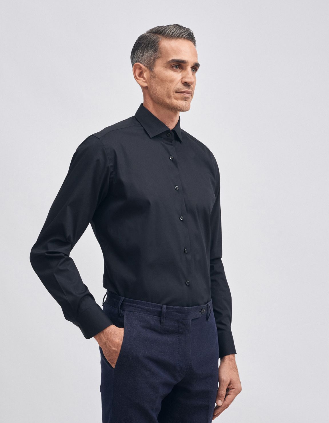 Camisa Cuello francés pequeño Negro Tela Liso Tailor Custom Fit 1