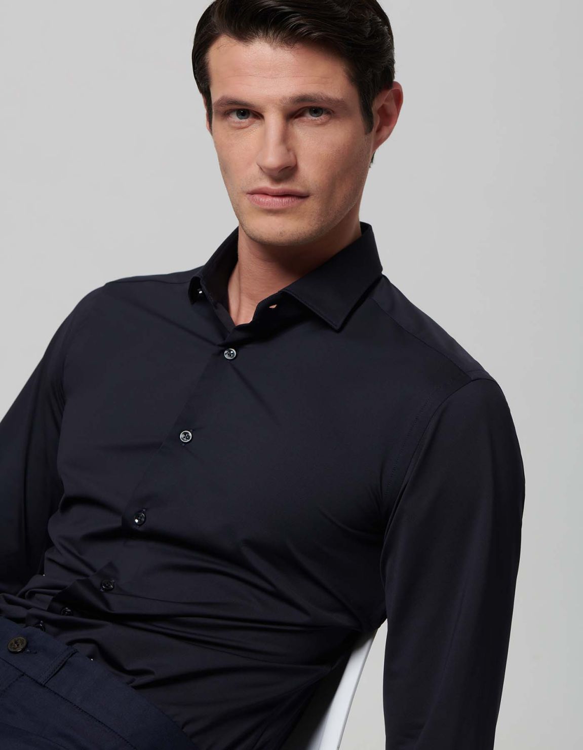 Navy Blue Textured Solid colour Shirt Collar small cutaway Evolution Classic Fit 1
