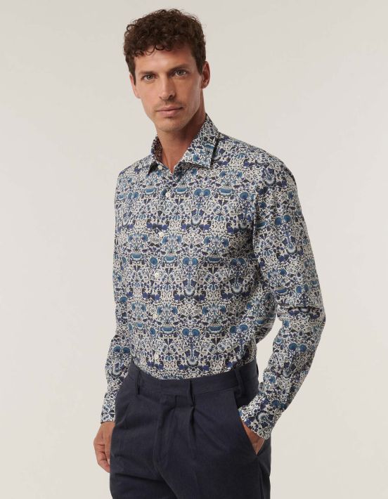 Blue and white Poplin Pattern Shirt Collar open spread